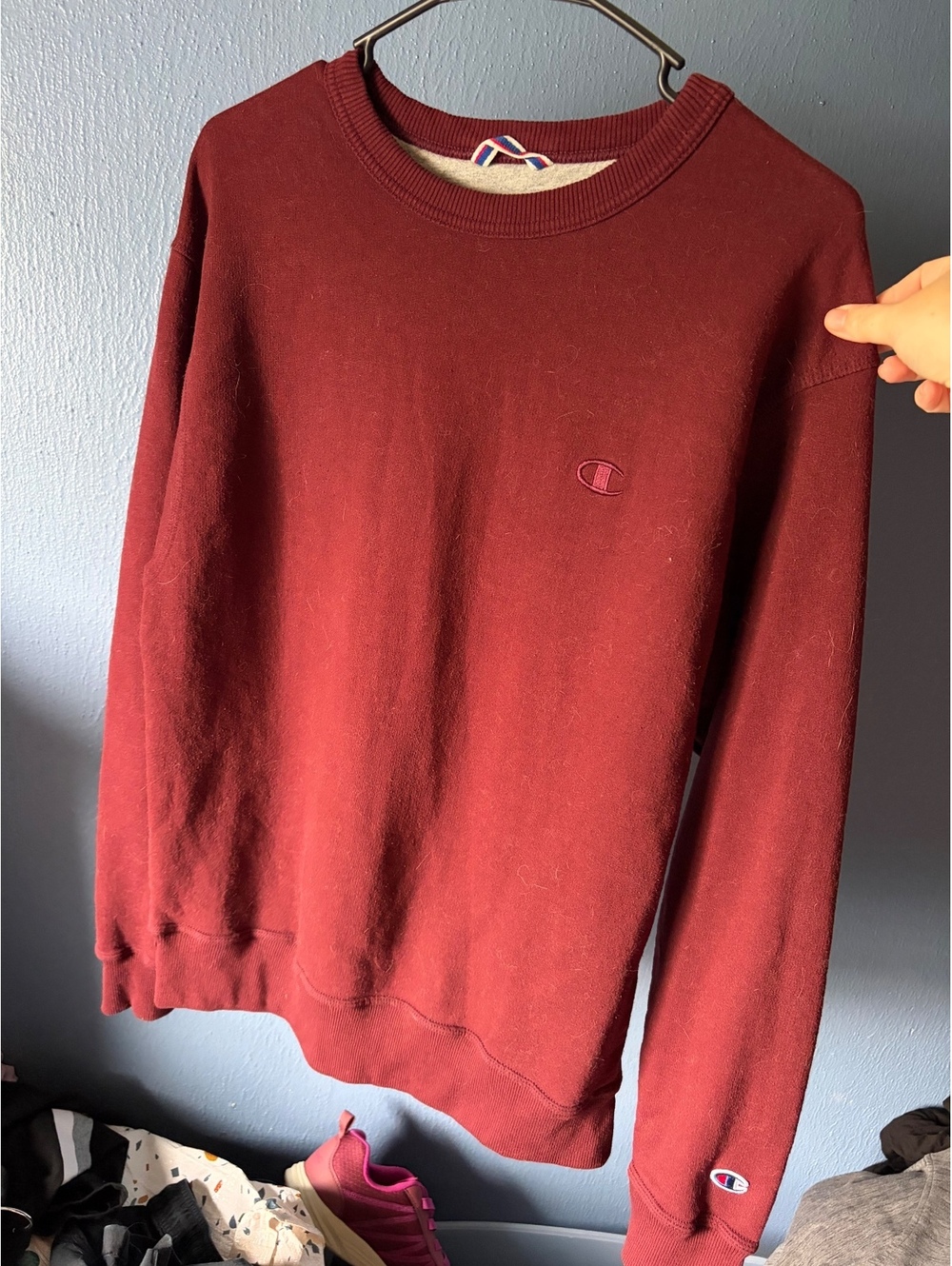 Champion crew neck maroon burnt red burgundy sweatshirt  medium